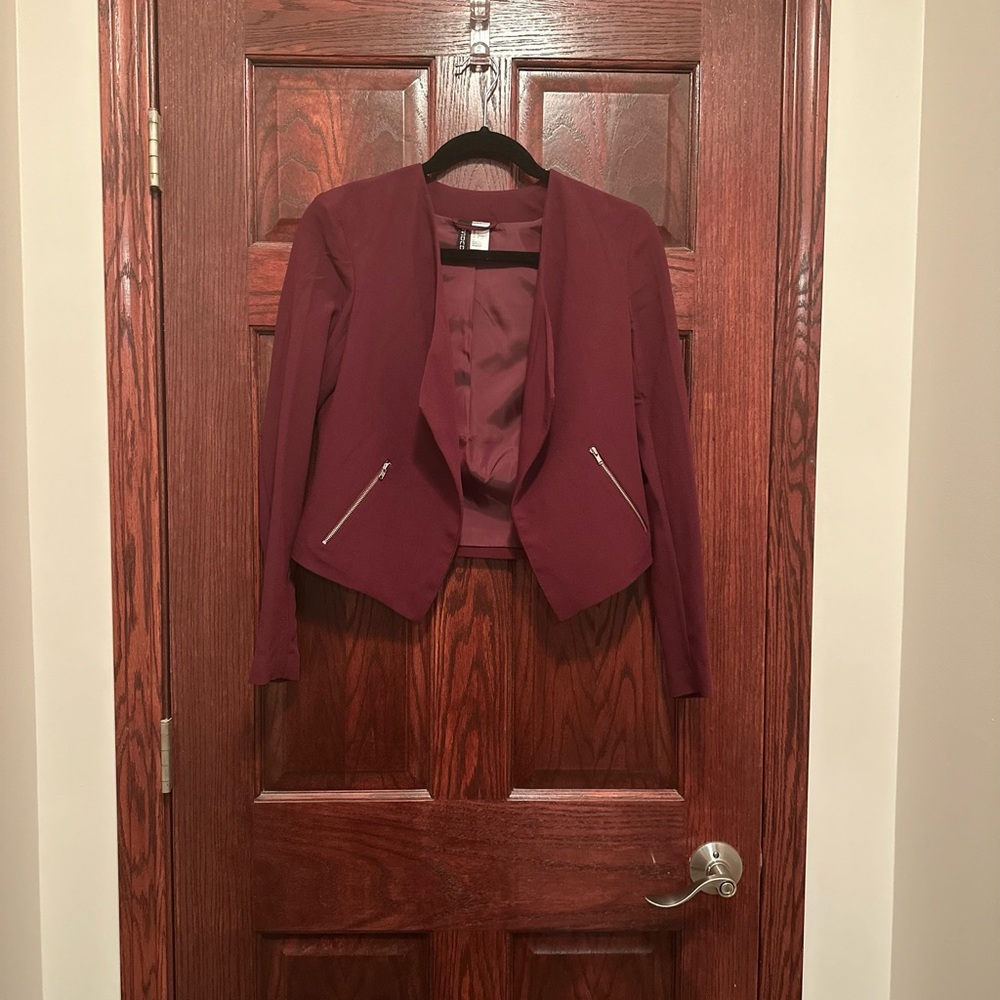 Relaxed fit crop blazer